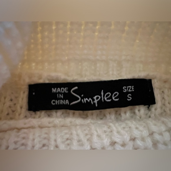 Simplee colorblock knit turtleneck sweater in cream grey blue size small - Picture 8 of 9